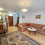 Fuer 6 Personen In By Interhome *