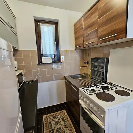 بيت للعطل Fuer 6 Personen In By Interhome كلينوفيتسا