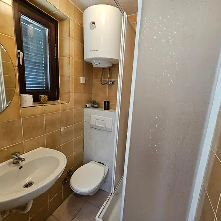 Fuer 6 Personen In By Interhome Holiday home