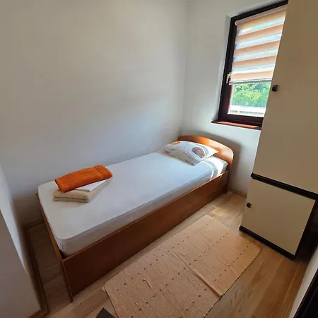 Fuer 6 Personen In By Interhome *