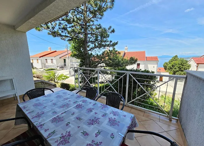 Fuer 6 Personen In By Interhome Сasa de vacaciones